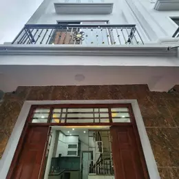 Bán nhà 5 tầng cạnh chợ An Khánh, Hoài Đức. Ngõ thoáng, đầy đủ 99% nội thất. Lh 0986732688
