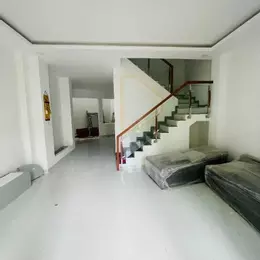NHÀ ĐẸP ĐÓN TẾT GIÁP TÂN BÌNH - QUẬN TÂN PHÚ - 2 TẦNG - BTCT - 4X10M - NỞ HẬU - HOÀN CÔNG ĐẦY ĐỦ -