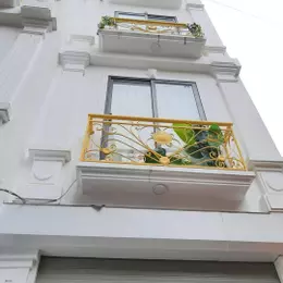 Nhà đẹp ở luôn Liên Mạc, ô tô đỗ cửa, kinh doanh, 2 thoáng view hồ, 55mx5t, 6N nhỉnh 5 tỷ