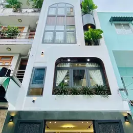 🏠 Bán nhà Hoàng Diệu, Q.4, 57m², 4 tầng, 5PN, 5WC - 3.9 tỷ 🏠