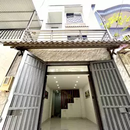 BÁN NHÀ HIỆP THÀNH - QUẬN 12 - HẺM 5M - 4 TẦNG - GẦN NGA BA ĐÔNG QUANG - GIÁ CHỈ 4.6 TỶ.