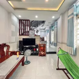 Bán nhà đường Nguyễn Sơn, Tân Phú .DT(4 x 17.5m) 3T Giá 7,8 tỷ TL