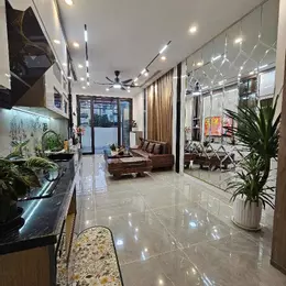 🎁SIÊU PHẨM NHÀ ĐẸP ĐÓN TẾT PHỐ VÍP  NGUYỄN SƠN 

- 35m2 x7 TẦNG 
CHỈ 10.8 TỶ. THƯƠNG LƯỢNG 

-