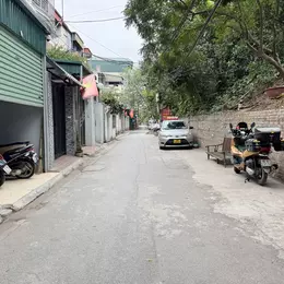 Cần bán 40m2 nhà 3,5 tầng 3 mặt thoáng tại Gia Quất, Ngọc Thụy. Đường ô tô đỗ, giao nhà ngay