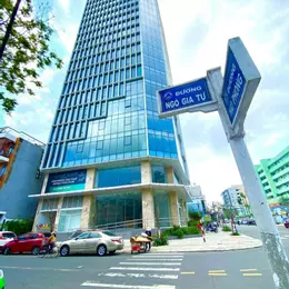 Cho thuê nguyên sàn 352 m2 tại  tòa văn phòng G8 Building Đà Nẵng