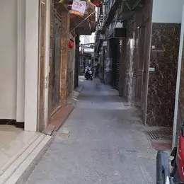 Bán nhà Dòng tại Ngõ 102 Phố Pháo Đài Láng, 24 tỷ, 84 m2, 7 tầng,Thang Máy  25PN, 25WC