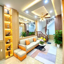 Nguyễn Khoái Nhà Mới Ngõ Ô Tô Tải Tránh 34m 3 Tầng Full Nội Thất