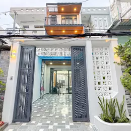 Nhà phố hẻm xe hơi Huỳnh Tấn Phát, 4x19.5m, 3 tầng, chỉ 8.5 tỷ
