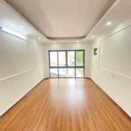 BÁN NHÀ CỔ NHUẾ , Ô TÔ 35m x 5 tầng , MT 4.2m giá 5.8 tỷ