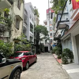 Bán nhà ngay viện Phương Đông - Cổ Nhuế, ô tô đỗ cửa, dân xây chắc chắn 55mx5t chỉ 6.7 tỷ