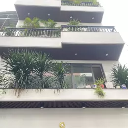NHÀ ĐẸP LÊ ĐỨC THỌ - NGANG TO - Ô TÔ NGỦ TRONG NHÀ - ĐI DẠO VÀI BƯỚC RA KÊNH THAM LƯƠNG.