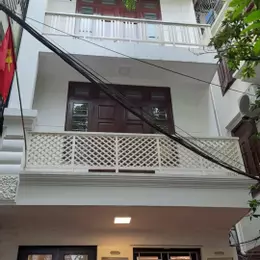 BÁN NHÀ Cổ nhuế 5 tầng, mt 3,6m, giá 6,05 tỷ,chủ muốn bán trước têt giảm 200tr