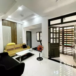 Bán Nhà Nơ Trang Long 5.5x10, 3 PN, sát HXH chỉ nhỉnh 5 Tỉ