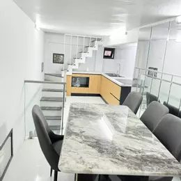 HIẾM CÓ - nhà lô góc 3 thoáng, dt 25m2 x 4 tầng - phố Tôn Đức Thắng - Đống Đa