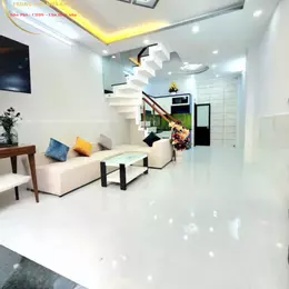 Bán nhà mới 100% chỉ 2,7 tỷ, Ngay chợ Bình Long đường số 12, BHHA, Bình Tân