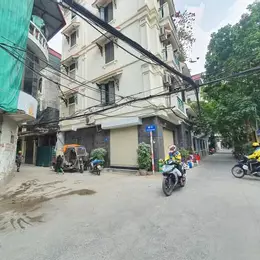 Bán nhà riêng tại ngõ 25 Vũ Ngọc Phan, 32,5 tỷ, 90m2, 18PN, 18WC

Nhà riêng tại ngõ 25 Phố Vũ