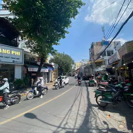 Bán Nhà Nguyên Hồng 4x10, 2 PN, Gần Siêu Thị Emart Chỉ 3.5 Tỉ