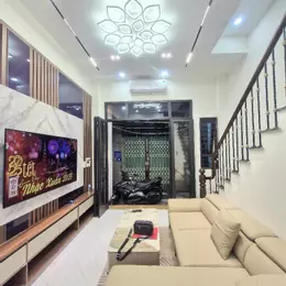 Phố Tam Trinh - Quận Hoàng Mai - Hạ Giá nhà ĐẸP 42m2 x 4 tầng