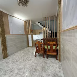 Bán nhà SHR hẻm 737// Lạc Long Quân, p10, Tân Bình, 3m7 x 8.5m, chỉ 3,8 tỷ.