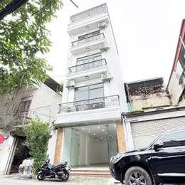 BÁN NHÀ NAM DƯ LĨNH NAM 50M 5 TẦNG NGÕ THÔNG Ô TÔ VAO NHÀ