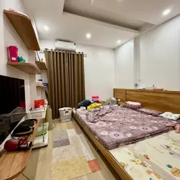 Cần bán gấp nhà phân lô ( kề ô tô), DT 45m2- 6 Tầng, Ngõ 41 Thái Hà, Đống Đa, giá chỉ 10,85 tỷ.