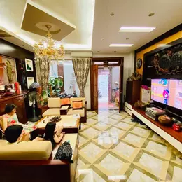 Bán nhà Vạn Phúc, nội thất đẹp mê ly, vài bước ra phố, 40m2, 7.65 tỷ
