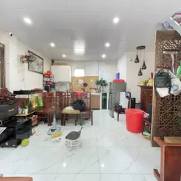 Bán nhà Tân Mai giá 2.82 tỷ, diện tích 30m2, 3 tầng, mặt tiền 5m