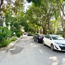 BÁN BIỆT THỰ ECOPARK, DT 324M, MT 18M, NỘI THẤT XỊN, ĐẲNG CẤP THƯỢNG LƯU, 62 TỶ