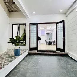 Doãn Kế Thiện, 74m2, 5T,phân lô,gara, thang máy chờ, full nội thất 15tỷ499