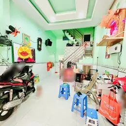 Q8 P4 PHẠM THẾ HIỂN 3PN GẦN CHỢ GẦN TRƯỜNG HỌC GẦN BV Q8 HẺM 3.5M THÔNG RA CAO LỖ 4.xT
