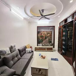 Bán nhà riêng ngã 4 Bạch Mai, Phố Huế, TK Chân 47m2, 5tầng, gần ôtô