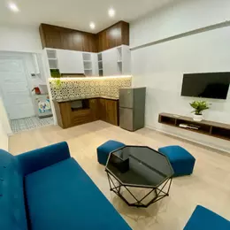 Bán căn tập thể phố Nguyễn Chí Thanh, dtsd 65m2,2pn,full nt.Giá 2.x tỷ