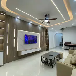 Bán Nhà Đê La Thành Nhỏ, 35m², Gần Phố, Ngõ Nông, Nhà Mới Đẹp, Ở Luôn, 7.7 Tỷ