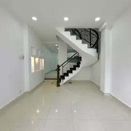 Bán Nhà HXH khu D2, Hutech, 3.5x13, 3 Tầng 3 PN Nhỉnh 6 Tỉ