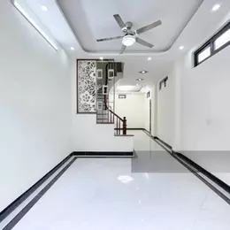 Bán nhà riêng 40m2 cạnh chợ Giang Xá, Trạm Trôi. Thiết kế 4 phòng ngủ. Ngõ thoáng tiện Ôtô