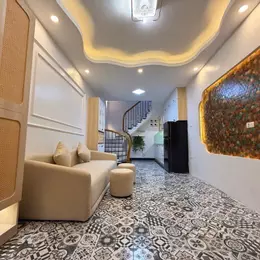 5 TẦNG HIỆN ĐẠI, NHÀ PHỐ VIỆT HƯNG, 1 NHÀ OTO ĐỖ CỬA, THOÁNG SÁNG, 4,8 TỶ