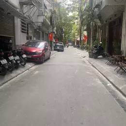 Bán nhà 60m², 4 tầng, 3PN, 3WC, Tô Vĩnh Diện - Khương Mai - 17 tỷ
