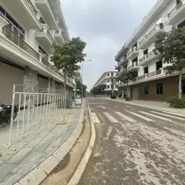 CẶP CĂN GÓC, NGÃ TƯ HÀ HUY TẬP. VIP NHẤT NỘI KHU. SANG TÊN SỔ NGAY. LH: 0966 343 969