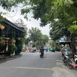 Bán nhà Hẻm 12m Phan Văn Trị ngay Emart Phan Văn Trị, 5x18m, 2 Tầng, giá 15.2 tỷ.