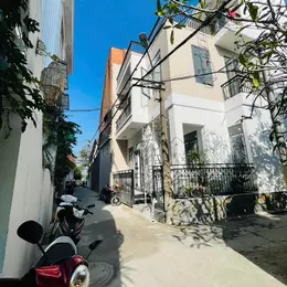 BÁN NHÀ 3 TẦNG TRUNG TÂM PHỐ TÂY - KIỆT Ô TÔ NGUYỄN CÔNG TRỨ
