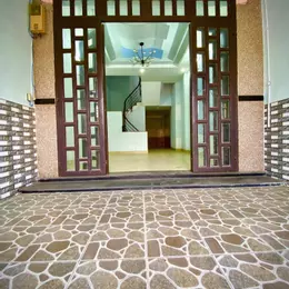 Bán nhà mặt phố Linh Xuân, Thủ Đức, 64m², 5.9 tỷ, 4PN, 5WC