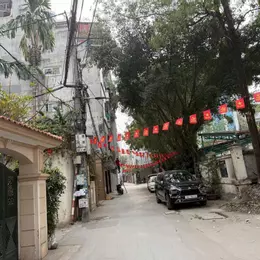 BÁN NHÀ 6 TẦNG NGÕ 121 AN DƯƠNG VƯƠNG - TÂY HỒ - DIỆN TÍCH 40M2 - MẶT TIỀN 4M - GIÁ BÁN CHỈ HƠN 8