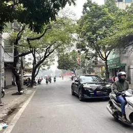 BÁN NHÀ DÂN XÂY TÔ HIỆU, HÀ ĐÔNG 45M2, GẦN PHỐ, Ô TÔ CẠNH NHÀ.