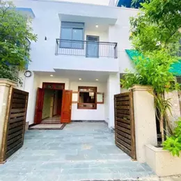 Nhà đẹp Nguyễn Bình, ngay đại học Mở, 5x18m, 3 tầng, 5.5 tỷ