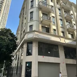 Cho thuê văn phòng làm việc tầng 1,2,3 căn góc Himlam Vạn Phúc vào sử dụng ngay, full nội thất