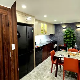 TỨ LIÊN, TÂY HỒ. 60M2 4 TẦNG MT 4,5M GIÁ 15,5 TỶ- MẶT NGÕ OTO TRÁNH- NGÕ THÔNG - KINH DOANH.