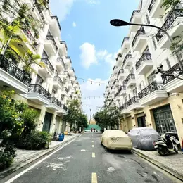Giảm sâu bán nhanh nhà phố 5 tầng - tháng máy (4x17) Đường Thạnh Lộc 44, Q12