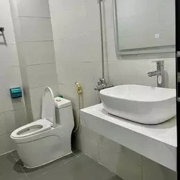 BÁN NHÀ PHỐ CỐ NGỌC LÂM 33M2 * 5 TẦNG * 7.5 TỶ , WIEU HỒ TAI TRÂU