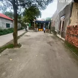 CHÍNH CHỦ CẦN BÁN GẤP CĂN NHÀ CẤP 4 QL1A  LỆ THỦY GIÁ 2.2 TỶ