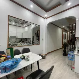 Bán Nhà Hoàng Văn Thái, 35m², Ngõ Thông, Ô Tô, Thoáng Sáng, Giá Chỉ 6.45 Tỷ
